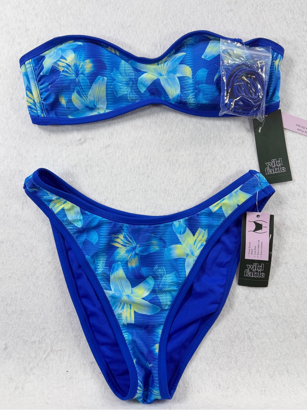 Wild Fable NWT Blue Floral Bandeau Bikini Set Small